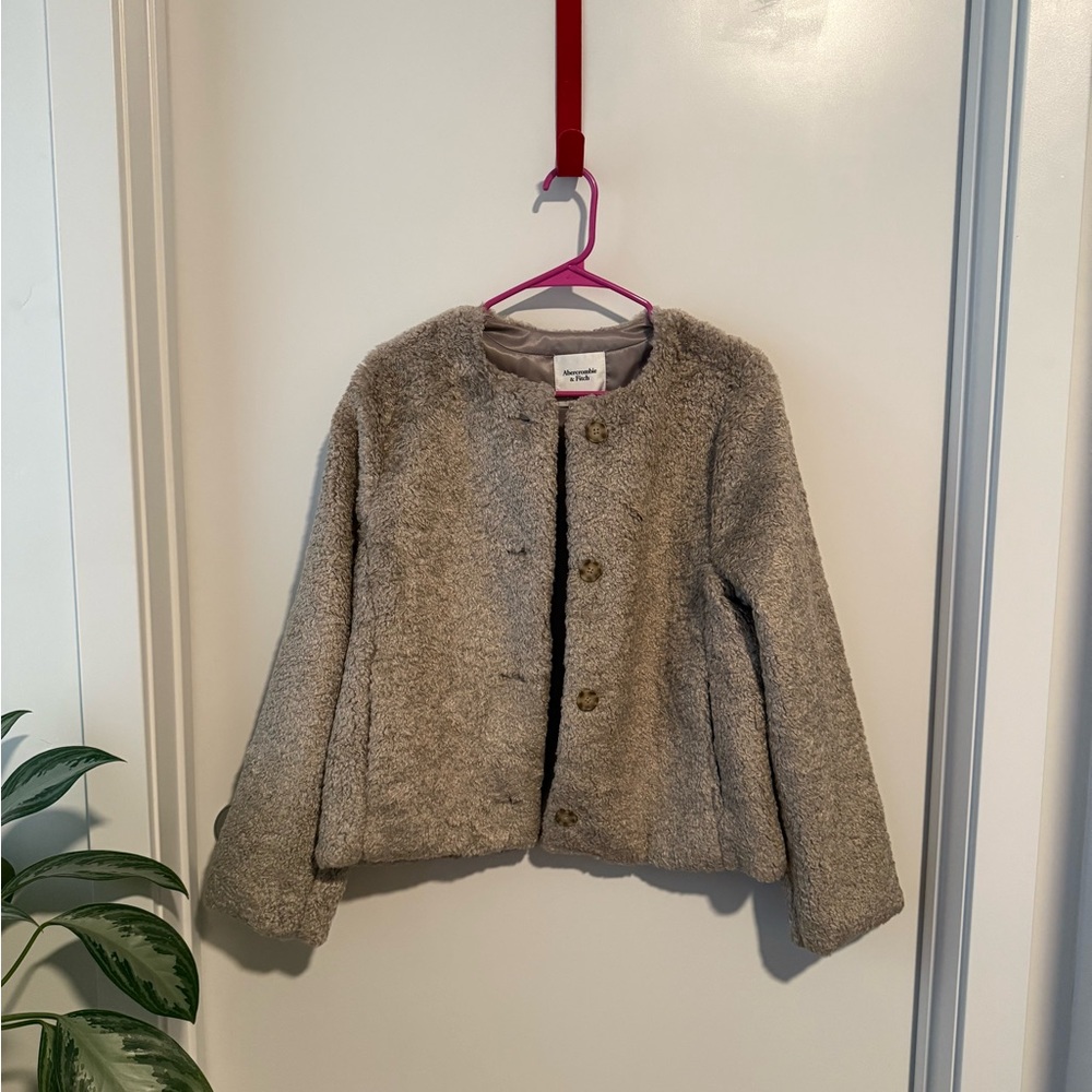 Abercrombie & Fitch Beige Fleece Jacket